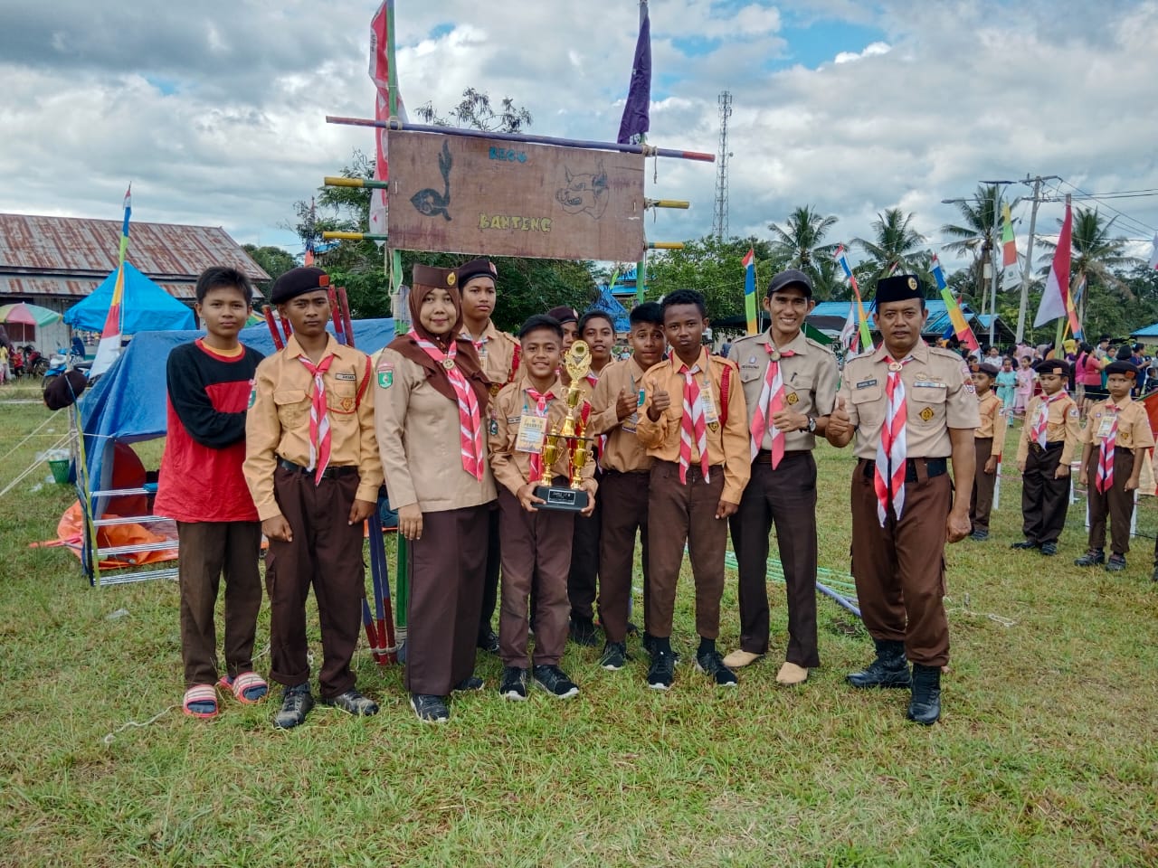 Babinsa Kaubun Berikan Semangat Para Generasi Muda Pramuka Melalui ...